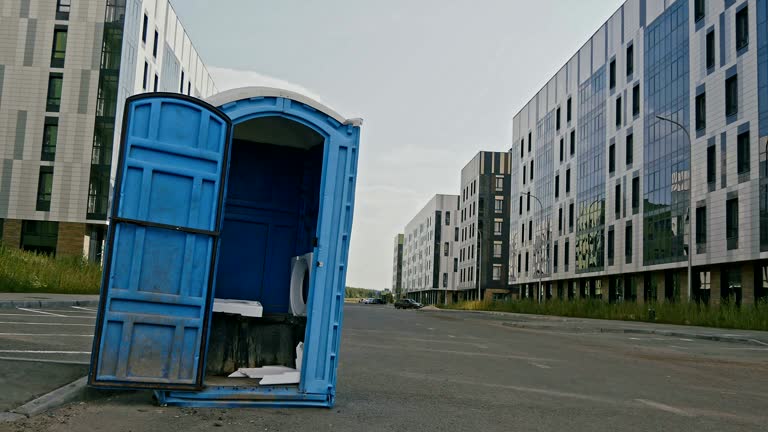 Types of Portable Toilets We Offer in Harvey, LA